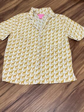 Isaac Mizrahi Women's Pajama Top in Yellow and White Giraffe Print